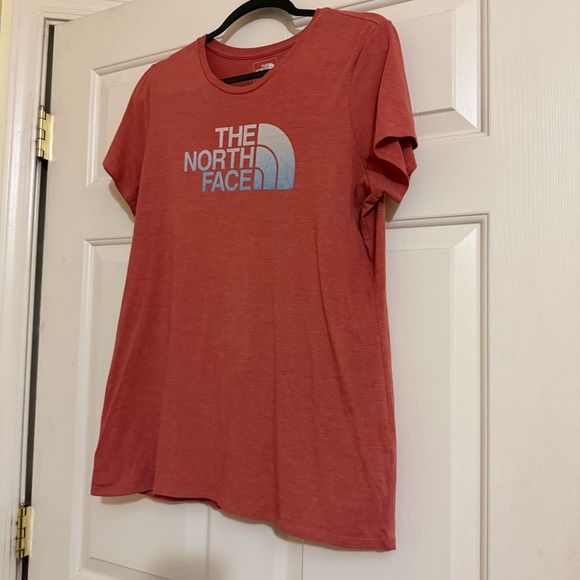 The North Face Women's Standard Fit Clay T-Shirt Tee Size Large L - Picture 3 of 6